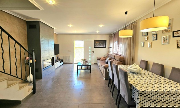 Herverkoop - Villa -
San Fulgencio - San fulgencio pueblo