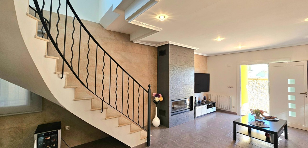 Herverkoop - Villa -
San Fulgencio - San fulgencio pueblo