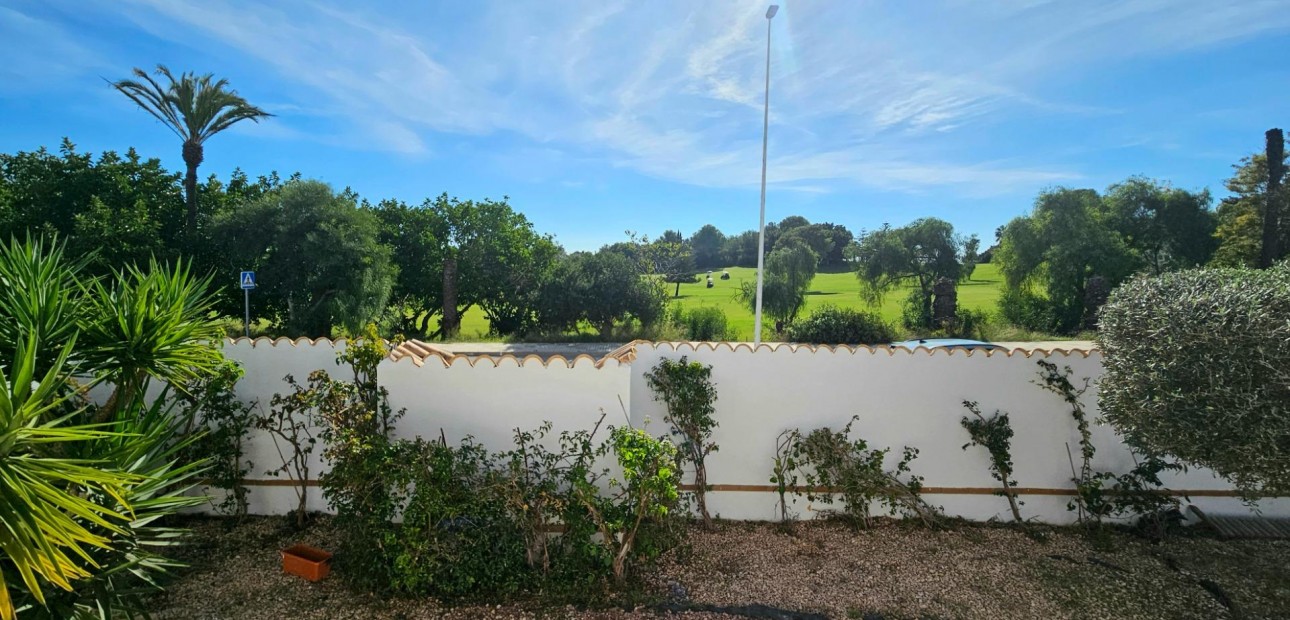 Herverkoop - Villa -
Orihuela Costa - Lomas de Campoamor-Las Ramblas