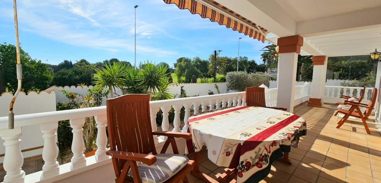 Herverkoop - Villa -
Orihuela Costa - Lomas de Campoamor-Las Ramblas