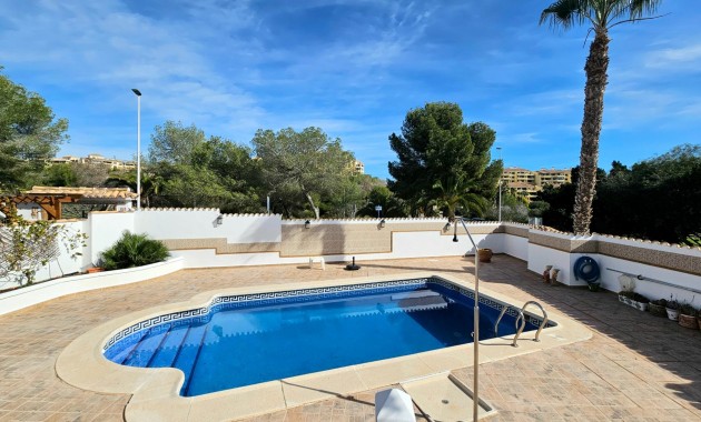 Herverkoop - Villa -
Orihuela Costa - Lomas de Campoamor-Las Ramblas