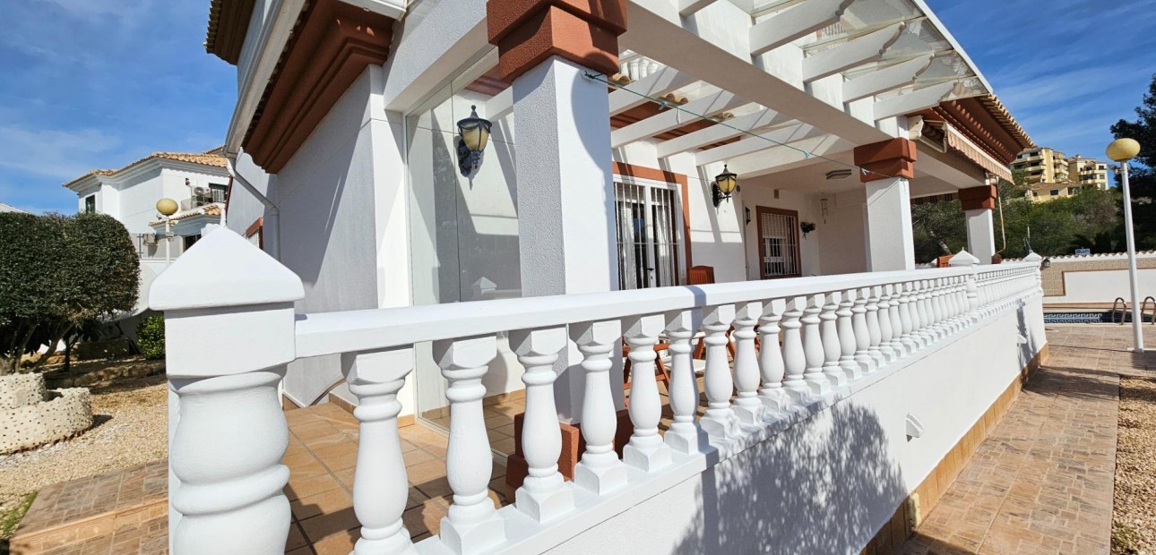 Herverkoop - Villa -
Orihuela Costa - Lomas de Campoamor-Las Ramblas