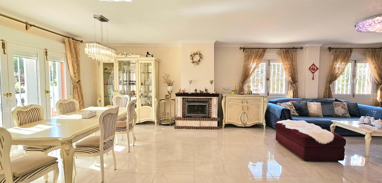 Herverkoop - Villa -
Orihuela Costa - Lomas de Campoamor-Las Ramblas