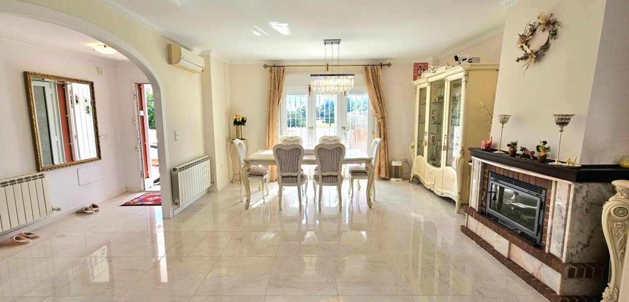 Herverkoop - Villa -
Orihuela Costa - Lomas de Campoamor-Las Ramblas