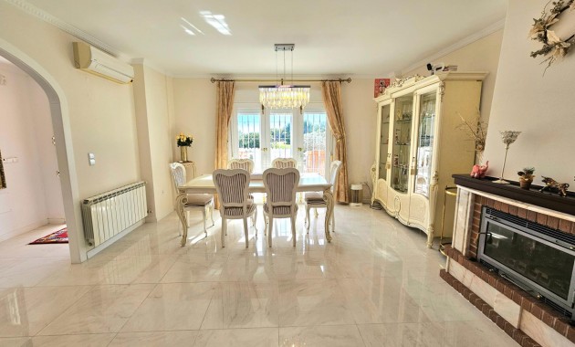 Herverkoop - Villa -
Orihuela Costa - Lomas de Campoamor-Las Ramblas