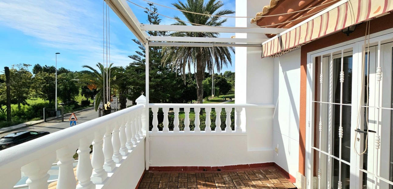 Herverkoop - Villa -
Orihuela Costa - Lomas de Campoamor-Las Ramblas