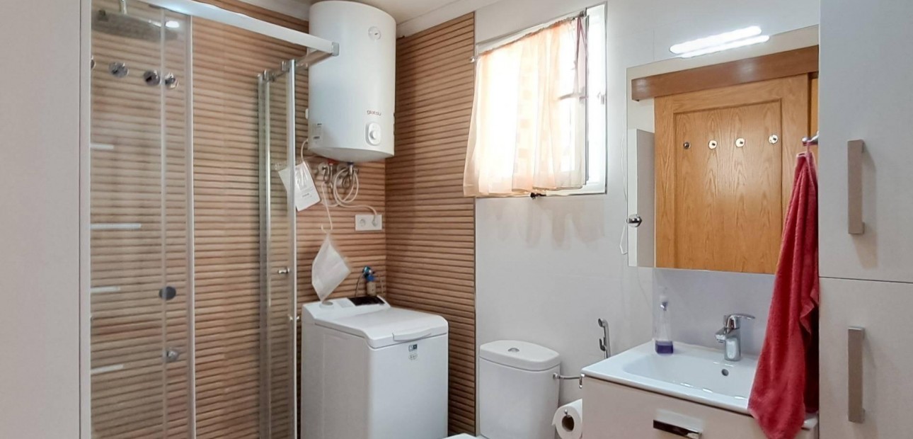 Herverkoop - Penthouse -
Torrevieja - Parque de las Naciones