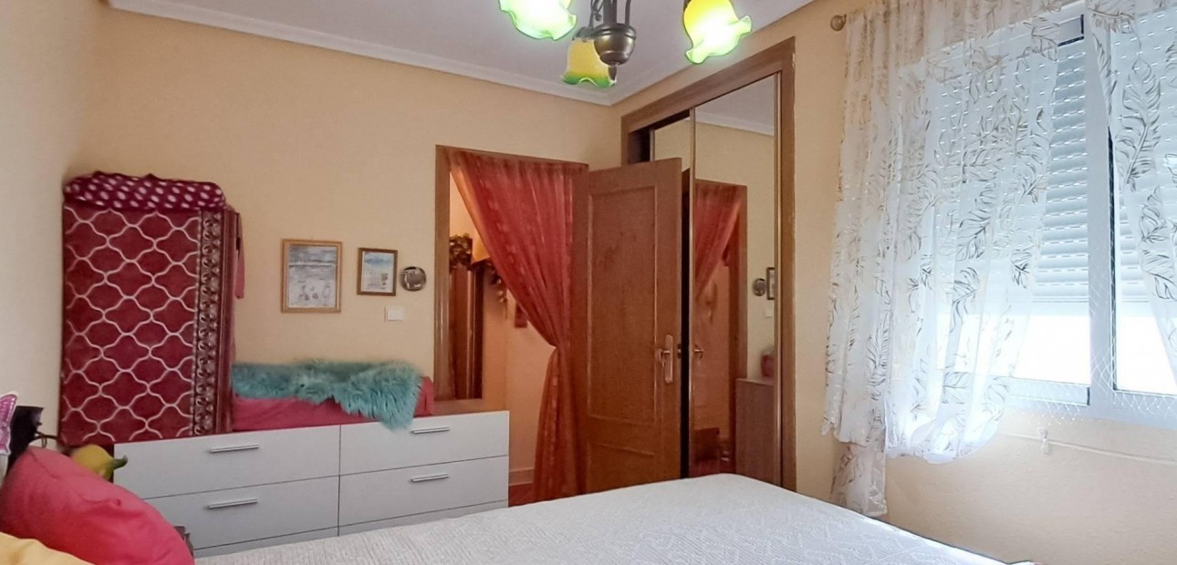 Herverkoop - Penthouse -
Torrevieja - Parque de las Naciones