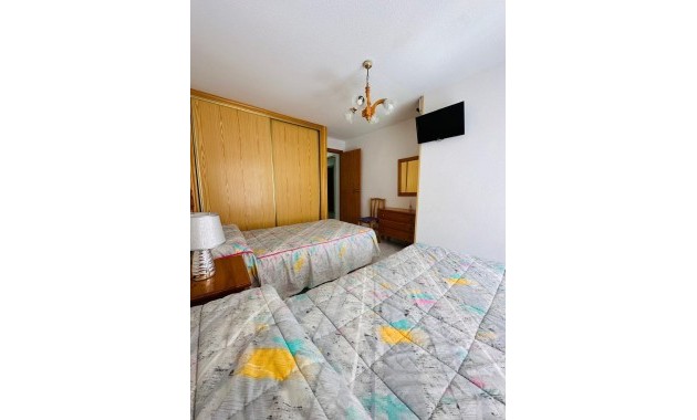 Herverkoop - Appartement / flat -
Torrevieja - Centro