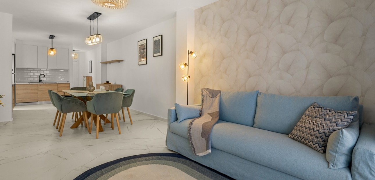 Herverkoop - Appartement / flat -
Torrevieja - Playa Del Cura