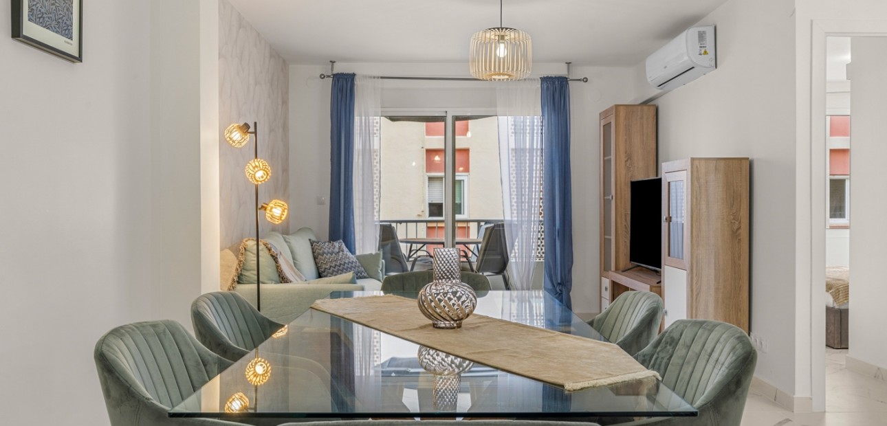 Herverkoop - Appartement / flat -
Torrevieja - Playa Del Cura