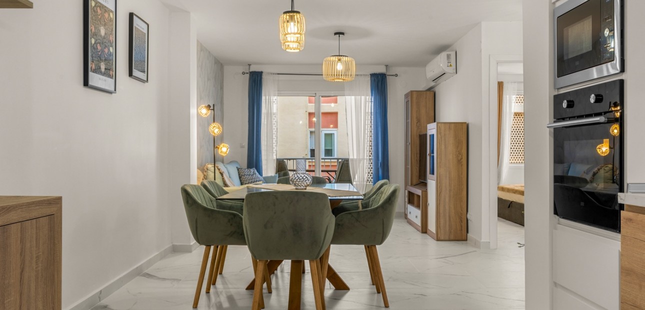 Herverkoop - Appartement / flat -
Torrevieja - Playa Del Cura