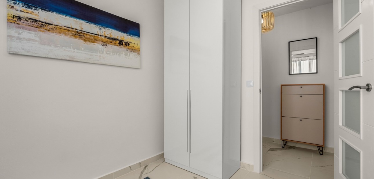 Herverkoop - Appartement / flat -
Torrevieja - Playa Del Cura