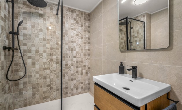 Herverkoop - Appartement / flat -
Torrevieja - Playa Del Cura