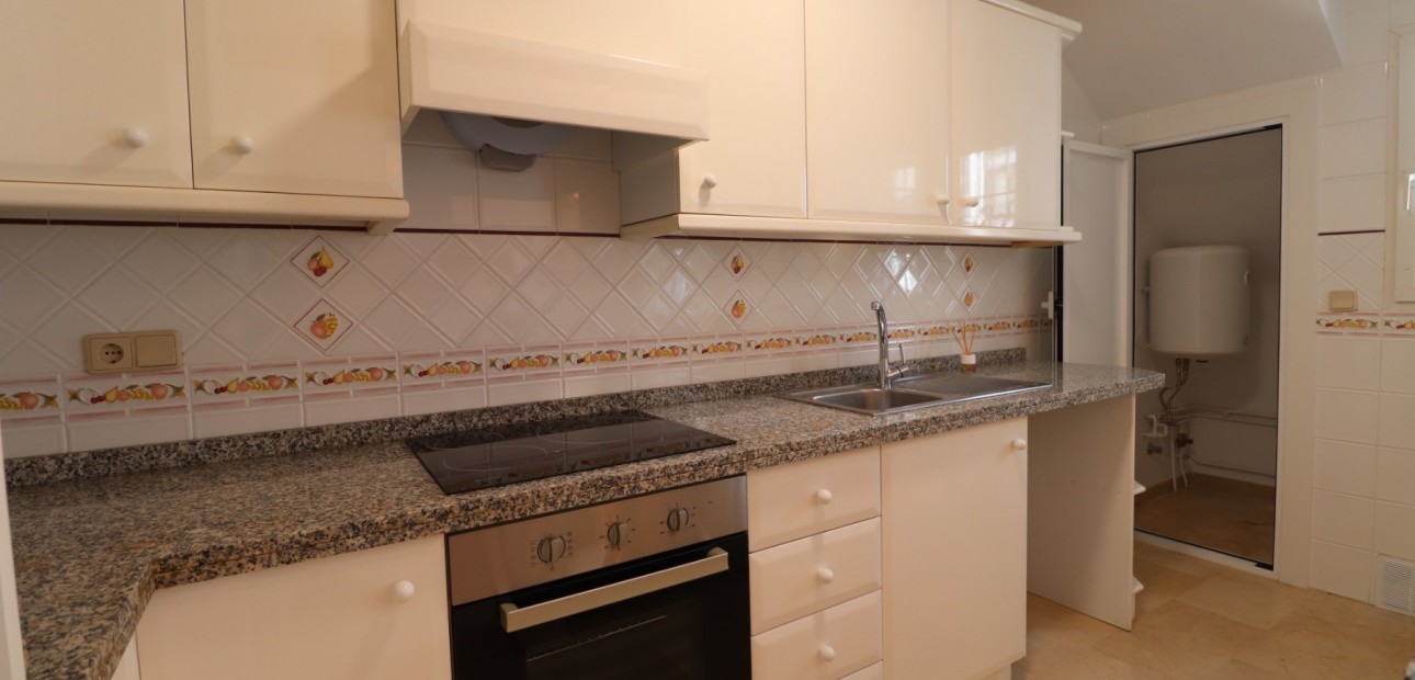 Herverkoop - Bungalow -
Orihuela Costa - Villamartin