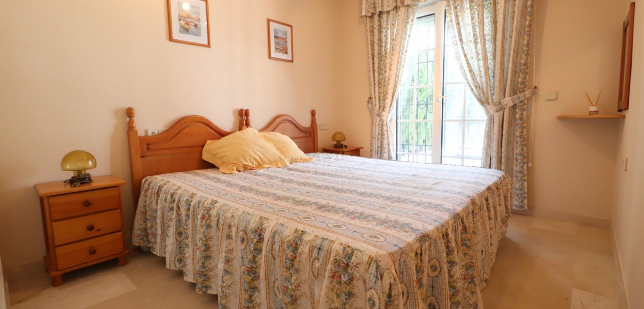 Herverkoop - Bungalow -
Orihuela Costa - Villamartin