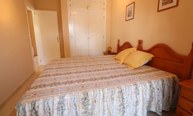 Herverkoop - Bungalow -
Orihuela Costa - Villamartin