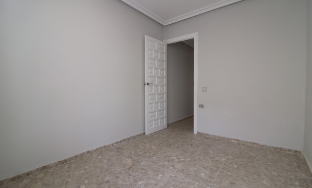 Herverkoop - Appartement / flat -
Torrevieja - Torre La Mata