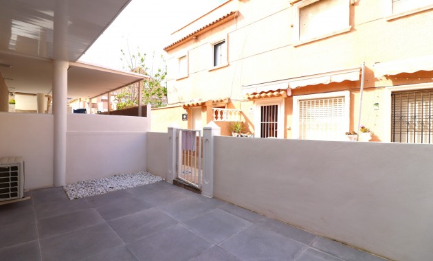 Herverkoop - Appartement / flat -
Torrevieja - Torre La Mata