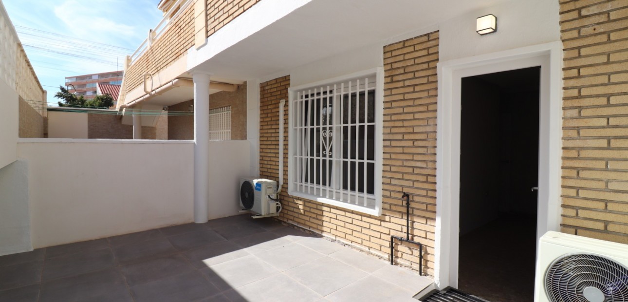 Herverkoop - Appartement / flat -
Torrevieja - Torre La Mata