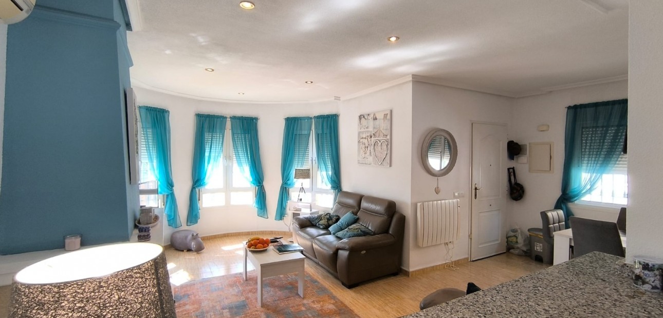 Herverkoop - Detached Villa -
Guardamar del Segura - El Raso