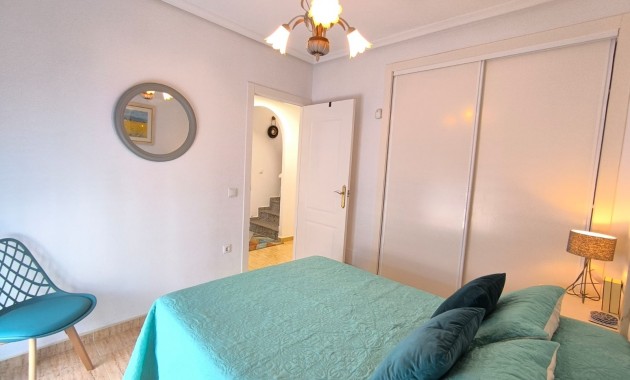 Herverkoop - Detached Villa -
Guardamar del Segura - El Raso