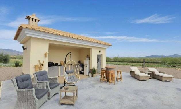 Herverkoop - Country Property -
Pinoso - Pinoso - Country