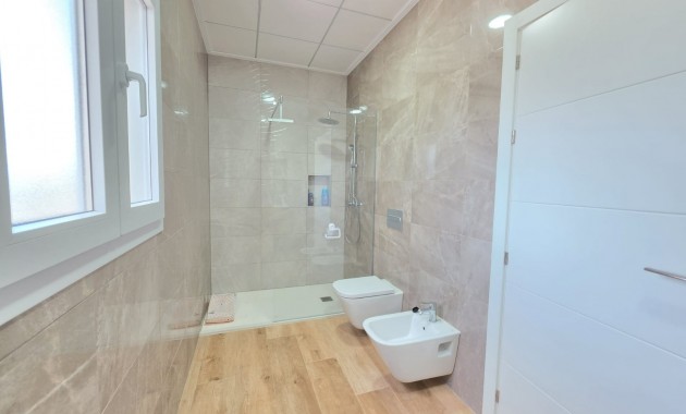 Herverkoop - Country Property -
Pinoso - Pinoso - Country