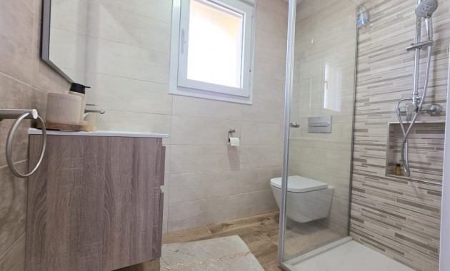 Herverkoop - Country Property -
Pinoso - Pinoso - Country