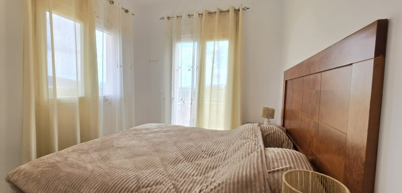 Herverkoop - Country Property -
Pinoso - Pinoso - Country