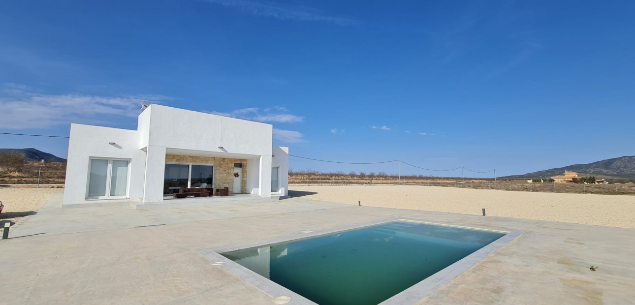 Herverkoop - Country Property -
Pinoso - Pinoso - Country