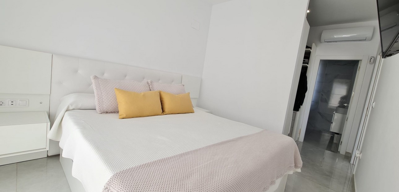 Herverkoop - Country Property -
Pinoso - Pinoso - Country