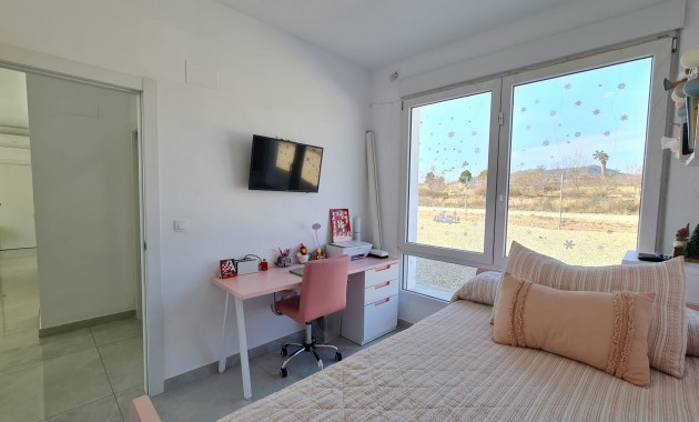 Herverkoop - Country Property -
Pinoso - Pinoso - Country