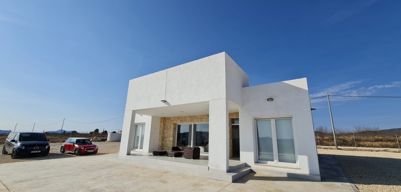 Herverkoop - Country Property -
Pinoso - Pinoso - Country