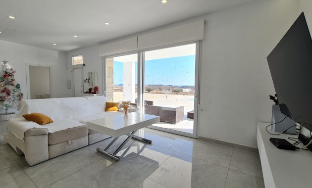 Herverkoop - Country Property -
Pinoso - Pinoso - Country