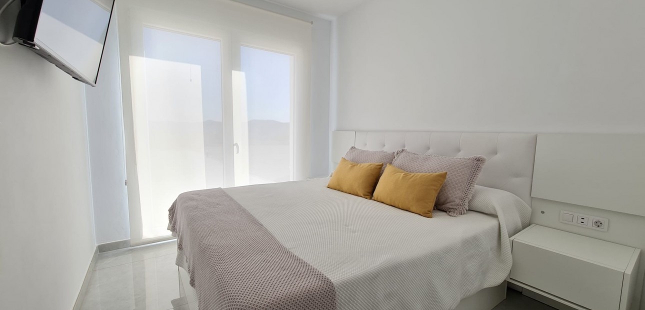 Herverkoop - Country Property -
Pinoso - Pinoso - Country