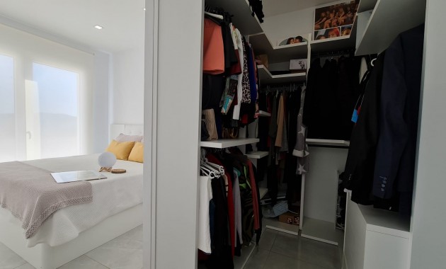 Herverkoop - Country Property -
Pinoso - Pinoso - Country