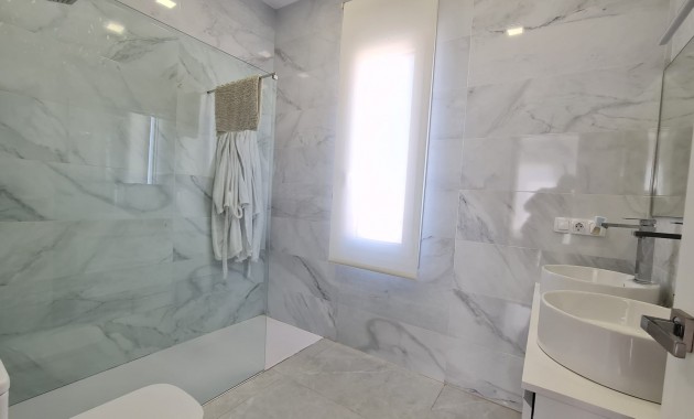 Herverkoop - Country Property -
Pinoso - Pinoso - Country