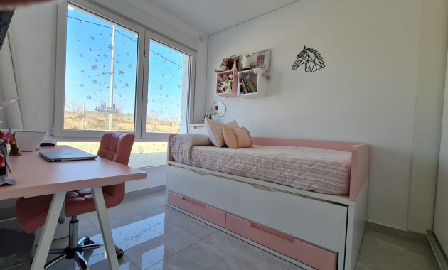 Herverkoop - Country Property -
Pinoso - Pinoso - Country