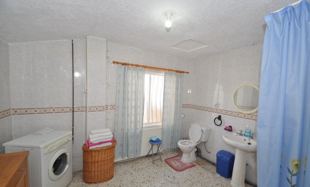 Herverkoop - Country Property -
Pinoso - Pinoso - Town