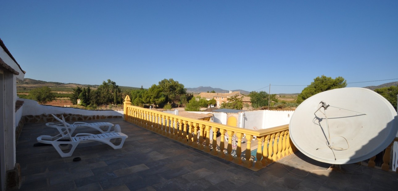 Herverkoop - Country Property -
Pinoso - Pinoso - Town