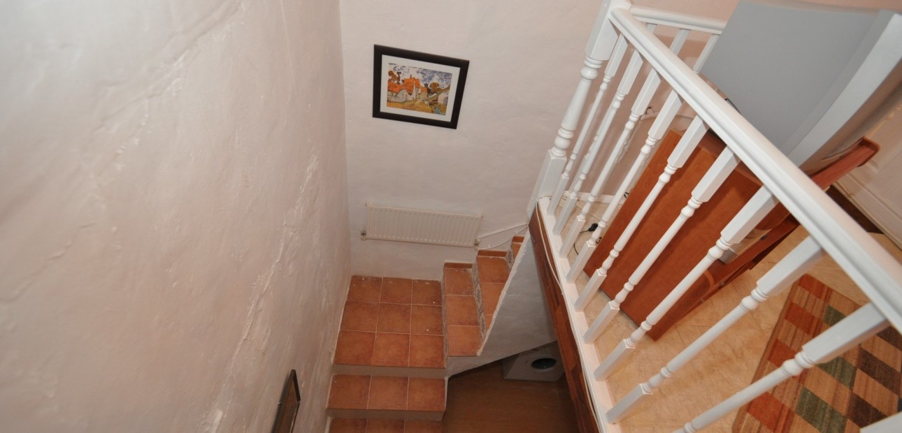 Herverkoop - Country Property -
Pinoso - Pinoso - Town