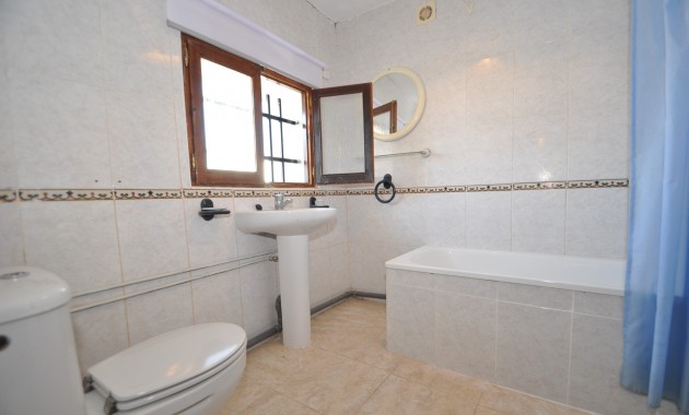 Herverkoop - Country Property -
Pinoso - Pinoso - Town