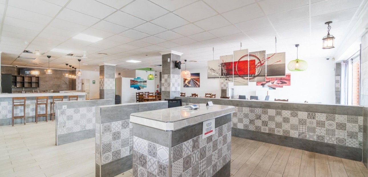 Long time Rental - Commercial Unit -
San Fulgencio - La Marina