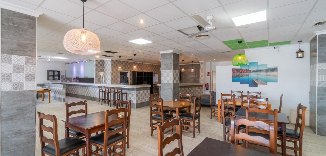 Long time Rental - Commercial Unit -
San Fulgencio - La Marina