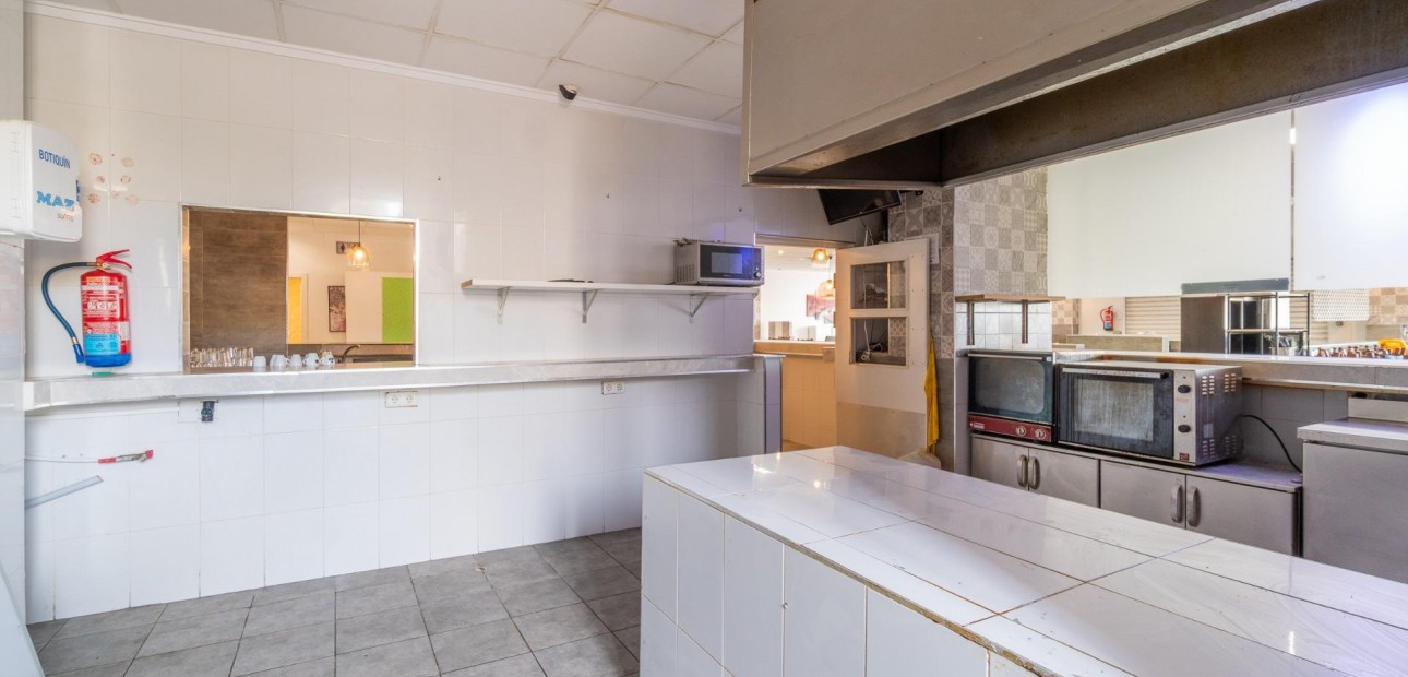 Long time Rental - Commercial Unit -
San Fulgencio - La Marina