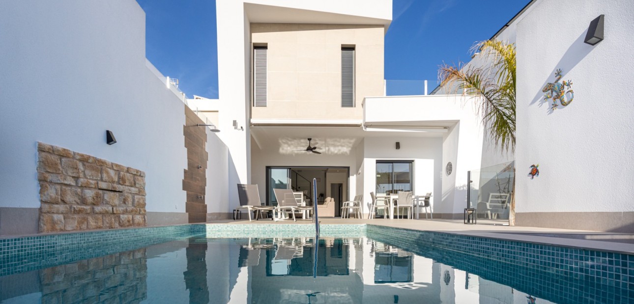 Venta - Detached Villa -
Dolores