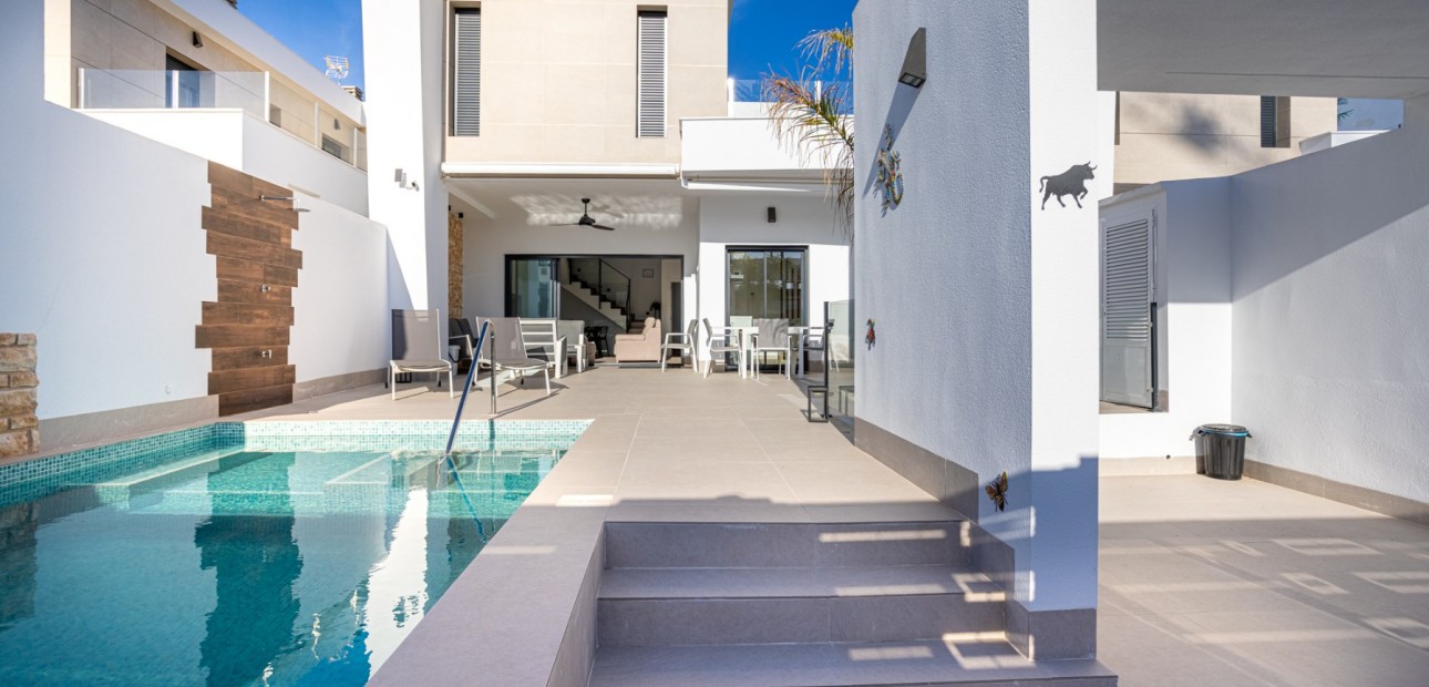 Venta - Detached Villa -
Dolores