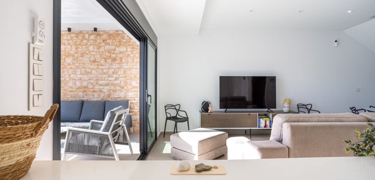 Venta - Detached Villa -
Dolores