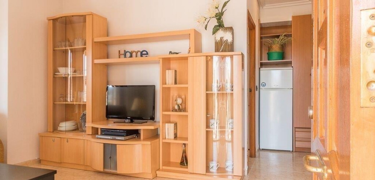 Venta - Apartamento / piso -
Torrevieja - La Mata pueblo